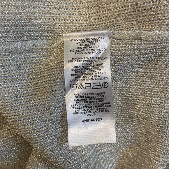 Ann Taylor Cream Maxi Dress V Neck - Picture 9 of 10